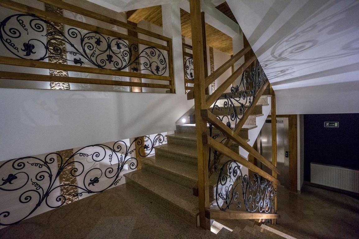 Apartament Tatrzanski Swit Z Tarasem 20M2, Garazem Podziemnym, Grota Solna Zakopane Exterior foto